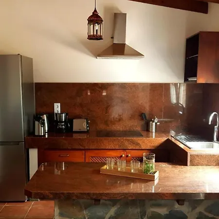 Villas La Rosaleda * 푸에르토 드 라 크루즈